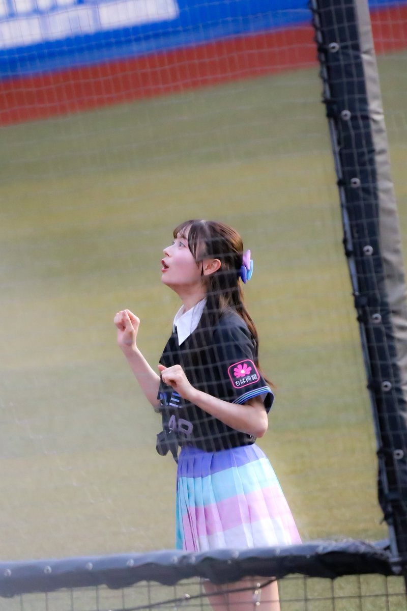 omochi__chu's tweet photo. バズーカでとんでいったボールを見上げる伊藤百花さんのおくち、かわいい👶🏻 https://t.co/DMtlCCUgom