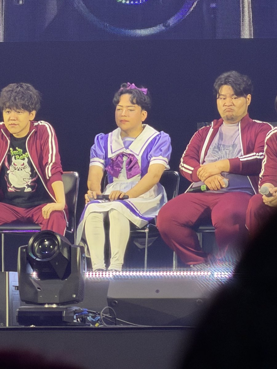 aai_tarako's tweet photo. ボドさん足閉じててえらい😹 https://t.co/HqdDWT0YbL