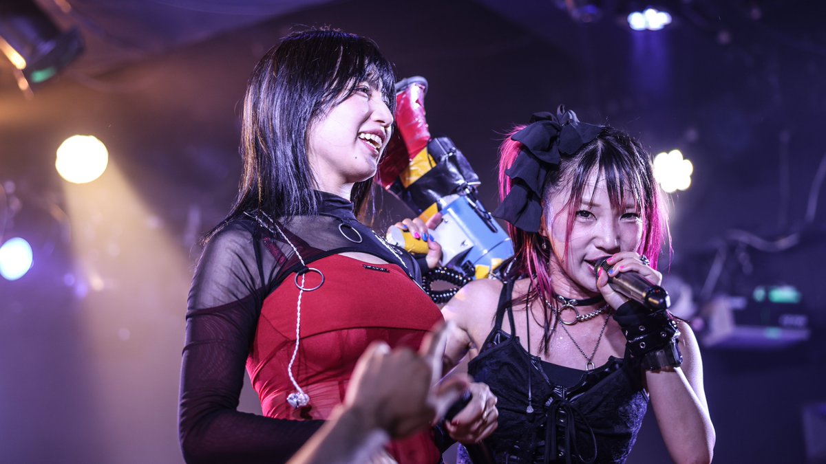 82_shushinkei's tweet photo. 🎉🎉改めてお礼🎉🎉

2026年8月2日
82回目の終身刑 9周年を迎えました。
10周年目もよろしくお願いします！

以下ツリーに9周年イベント画像まとめました！

#82刑 #82回目の終身刑 https://t.co/w0H0Ui9Csd