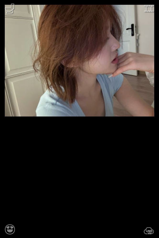 meme__saku's tweet photo. Ahead of her departure from Paris, Lila took part in a bubble tea convention, where she encountered café proprietors hailing from various corners of Europe. During her keynote address, she recounted her own path, expressing her deep affection for bubble tea and urging fellow en https://t.co/zWP9L8ZF91