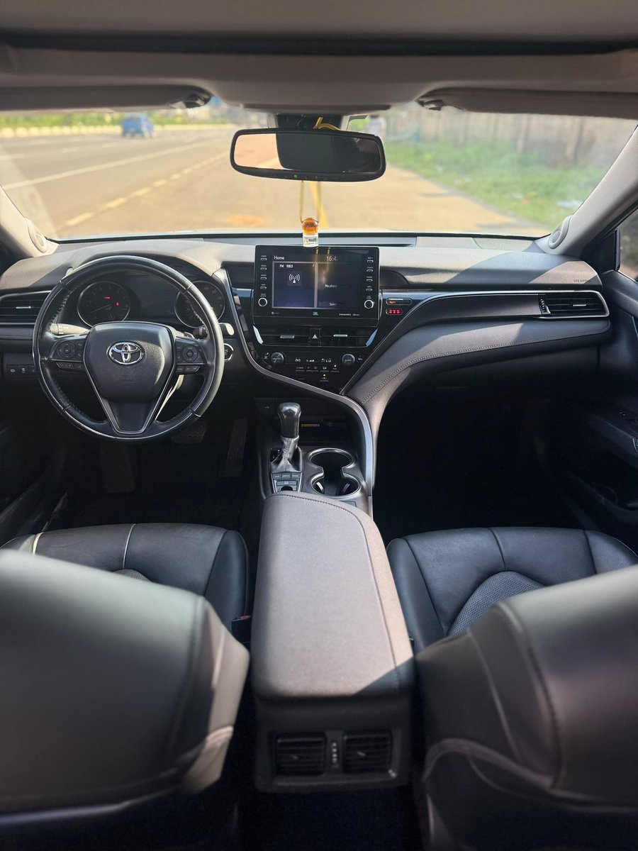 humble_Bash1's tweet photo. FOREIGN USED TOYOTA CAMRY XSE V6 2022 MODEL WITH ORIGINAL DUTY GOING FOR JUST 47.5M LOCATION ABUJA, CALL OR WHATSAPP 09077670304 https://t.co/NB6sBYndpl