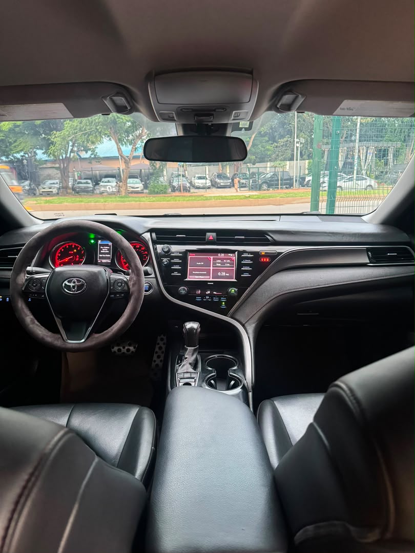 humble_Bash1's tweet photo. DEAL‼️
FOREIGN USED 2021 MODEL 
CAMRY TRD 
FULL OPTION 
ORIGINAL DUTY
BUY AND FLEX 
💰N48M
📍ABUJA, CALL OR WHATSAPP 09077670304 https://t.co/PrvBvH6jex