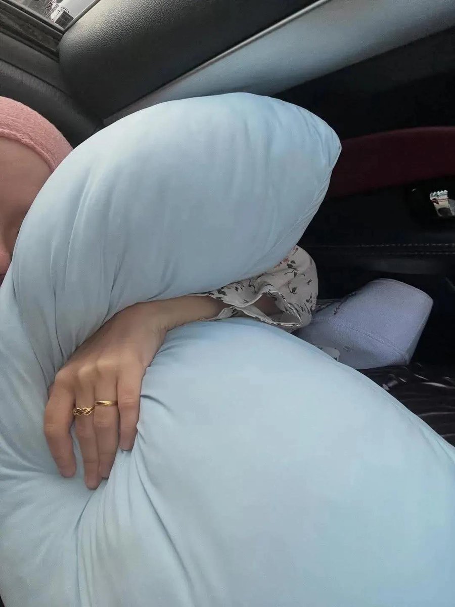 ratjunmuu's tweet photo. WKWK 😭 ternyata ada sprei yang bisa bikin tidur berasa masuk KULKAS?? 🥶🛌

Awalnya kirain cuma sprei biasa, ternyata ada level Cool, Super Cool sampai Ultra Cool 😭❄️ Katanya makin tinggi levelnya, sensasi dinginnya makin berasa. https://t.co/Zm5HsZmI1o