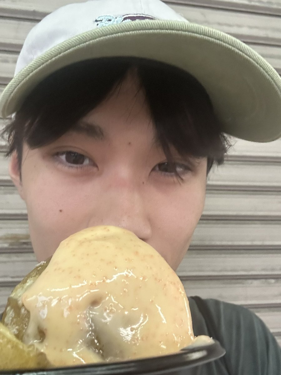 daigo1226_actor's tweet photo. どうしてもお祭り行きたくて、仕事終わりにじゃがバタ買ったにょ(すぐ帰ったにょ) https://t.co/GvBhCJSnMS
