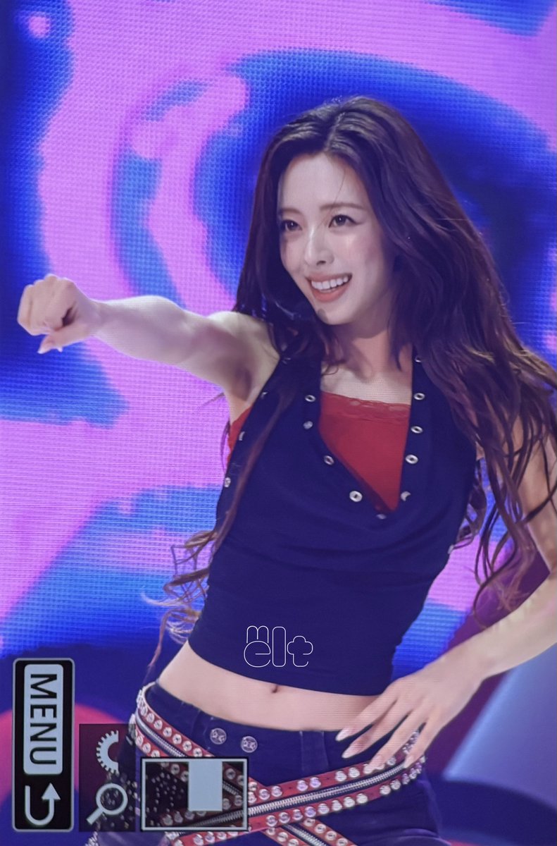 meandyu77's tweet photo. 260809 팬미팅

#유나 #yuna #있지 #ITZY https://t.co/RpsLk5fiS5