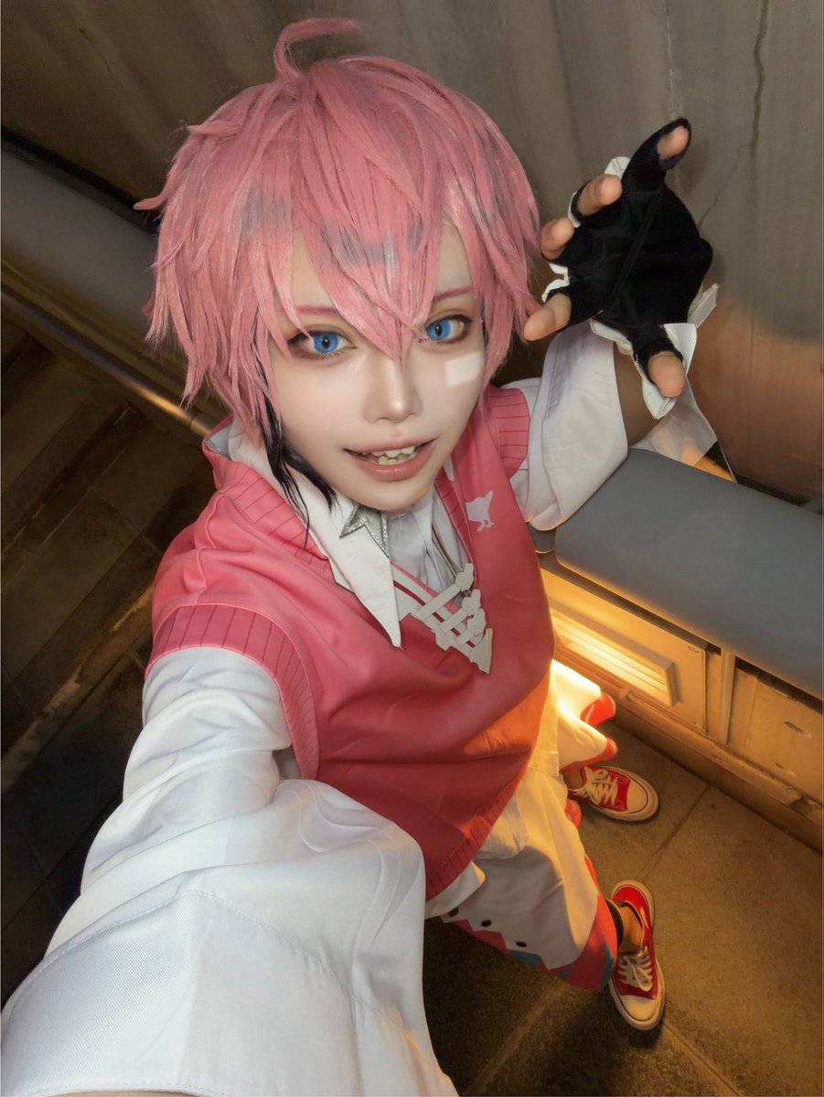 00isii's tweet photo. Cosplay 🌈🕒

🍱🦖でﾋｰﾛーｻﾝ4人一緒でした❣️楽しかった🔥ありがとうね‼️
#アコスタさいたま https://t.co/oX0ObbjYJz