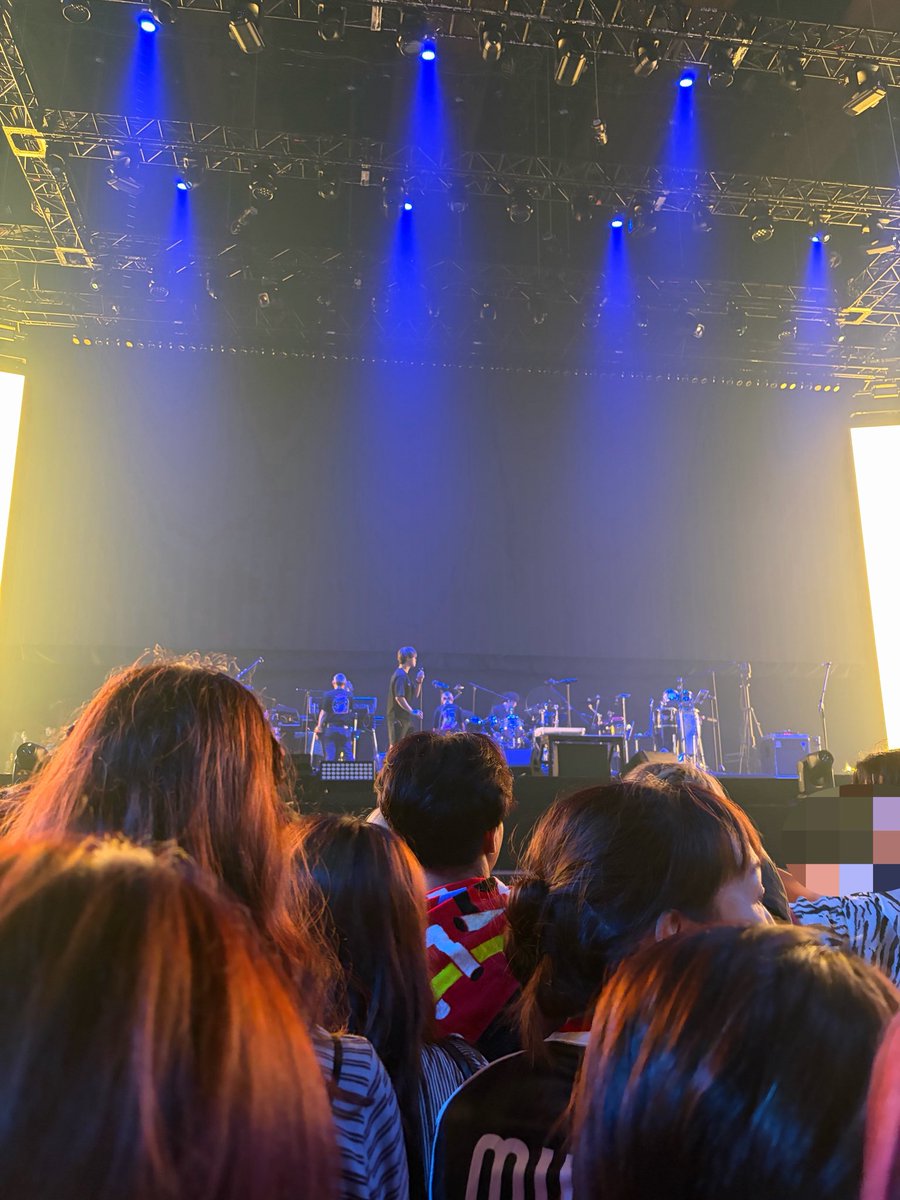 mu_chada's tweet photo. スカパラ前方いけた https://t.co/zWPbirronh