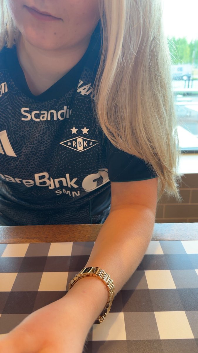 HRosenborg's tweet photo. Livets første, lsk (B) ✅ #KIT ⚫️⚪️ https://t.co/xxmc6fmSi3