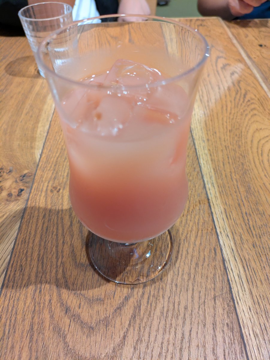 adam_awake's tweet photo. 小腹が空いたのでパンケーキ https://t.co/13XKFZlrpu