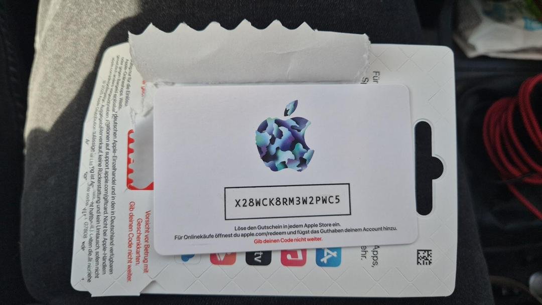 JasonGravitt300's tweet photo. I was waiting for you to tell me which one to get for you Anna, anyway I got this one. https://t.co/egzpPYuSyH