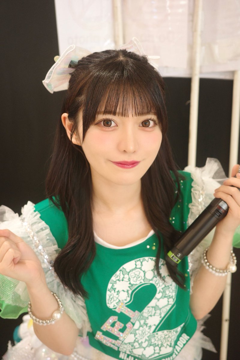 ishihama_mei's tweet photo. 虹コンフリーライブ@汐留シオサイト🌈
ありがとうございました！！

みんなの声大きくてびっくりした〜！嬉しかった✨✨はじめましての人がたくさんいてとっても嬉しかったです♪
みんな会いに来てくれて本当にありがとう💚また会えたらいいな😽 https://t.co/HE1z8QaYjj