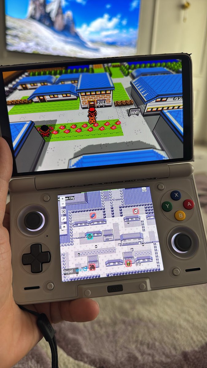 alabri360's tweet photo. #Gen1Recomp looks absolutely amazing , especially when you play it with #AYN_Thor using the second screen as interactive map https://t.co/udoMKMWUxr