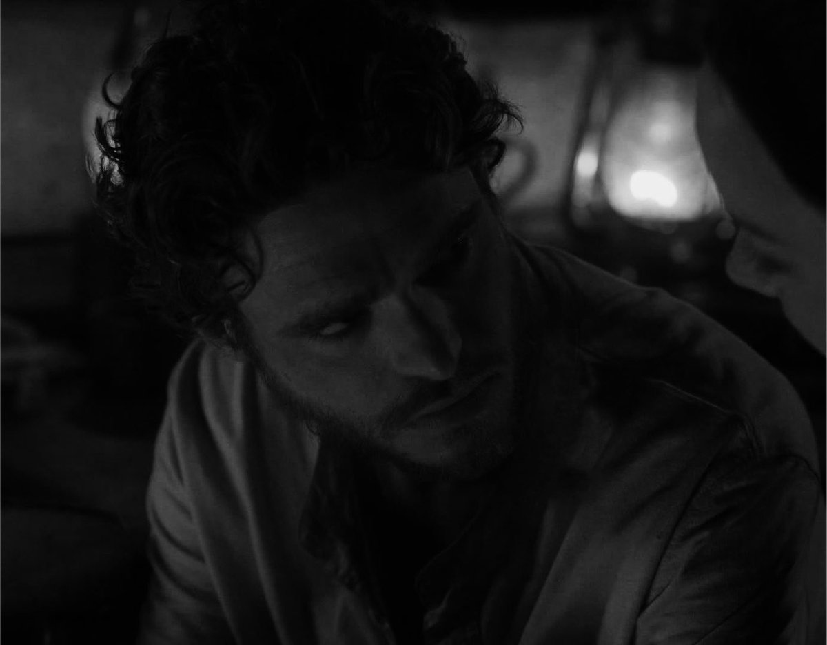_lonesurvived's tweet photo. ⠀⠀⠀⠀⠀⠀𝐌𝐀𝐈𝐍𝐒 𝐂𝐀𝐋𝐋

( ♡) this post to become elias’ main. he shall protect you with his life. https://t.co/g6qXQR0PK8