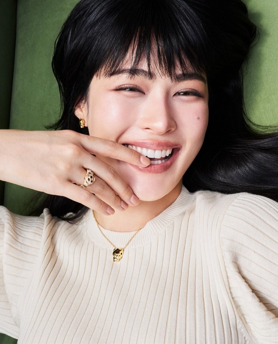 Ro_LingOrm's tweet photo. I can get lost in that smile #Linglingkwong‌ https://t.co/JgQwGu1B0U