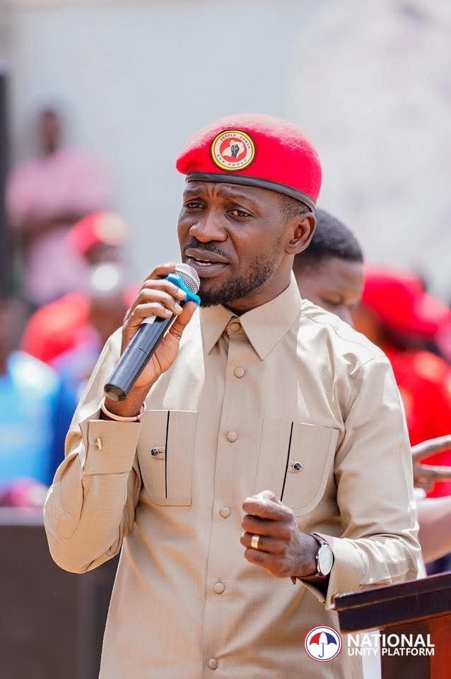 BekarSebat51443's tweet photo. Today is president kyagulanyi @HEBobiwine's day. https://t.co/VzyP9fDp7R