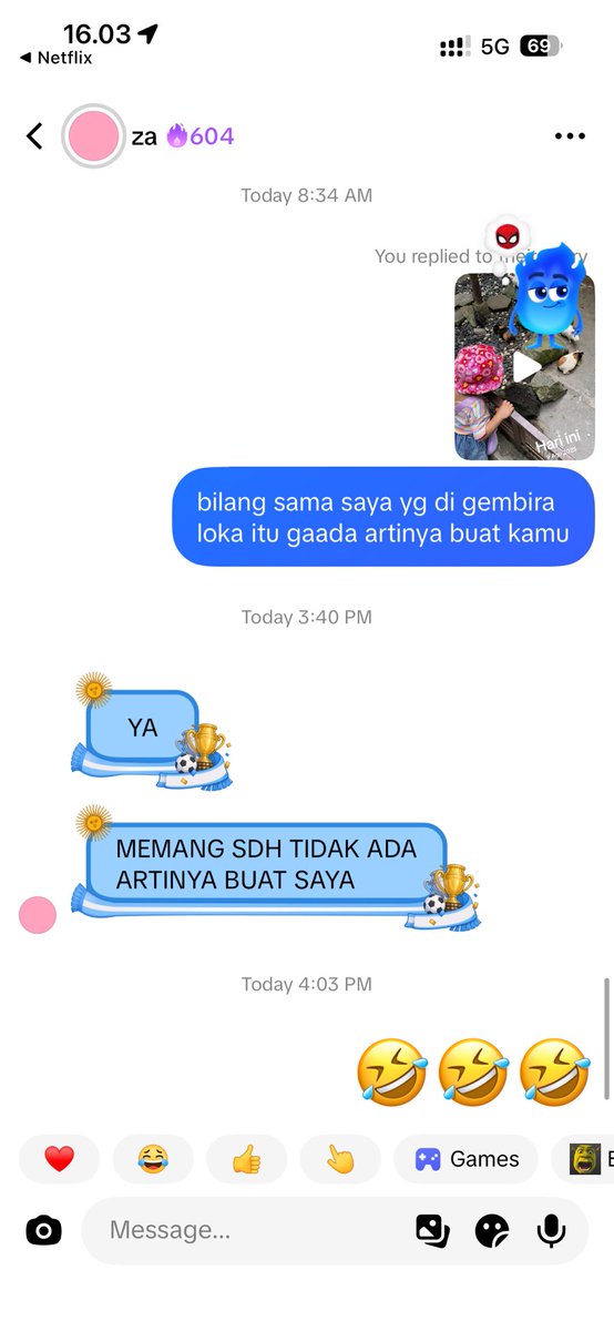 rubik0nt's tweet photo. adegan ini hanya bisa dilakukan oleh profesional🤣 https://t.co/guQ7TZuvvA
