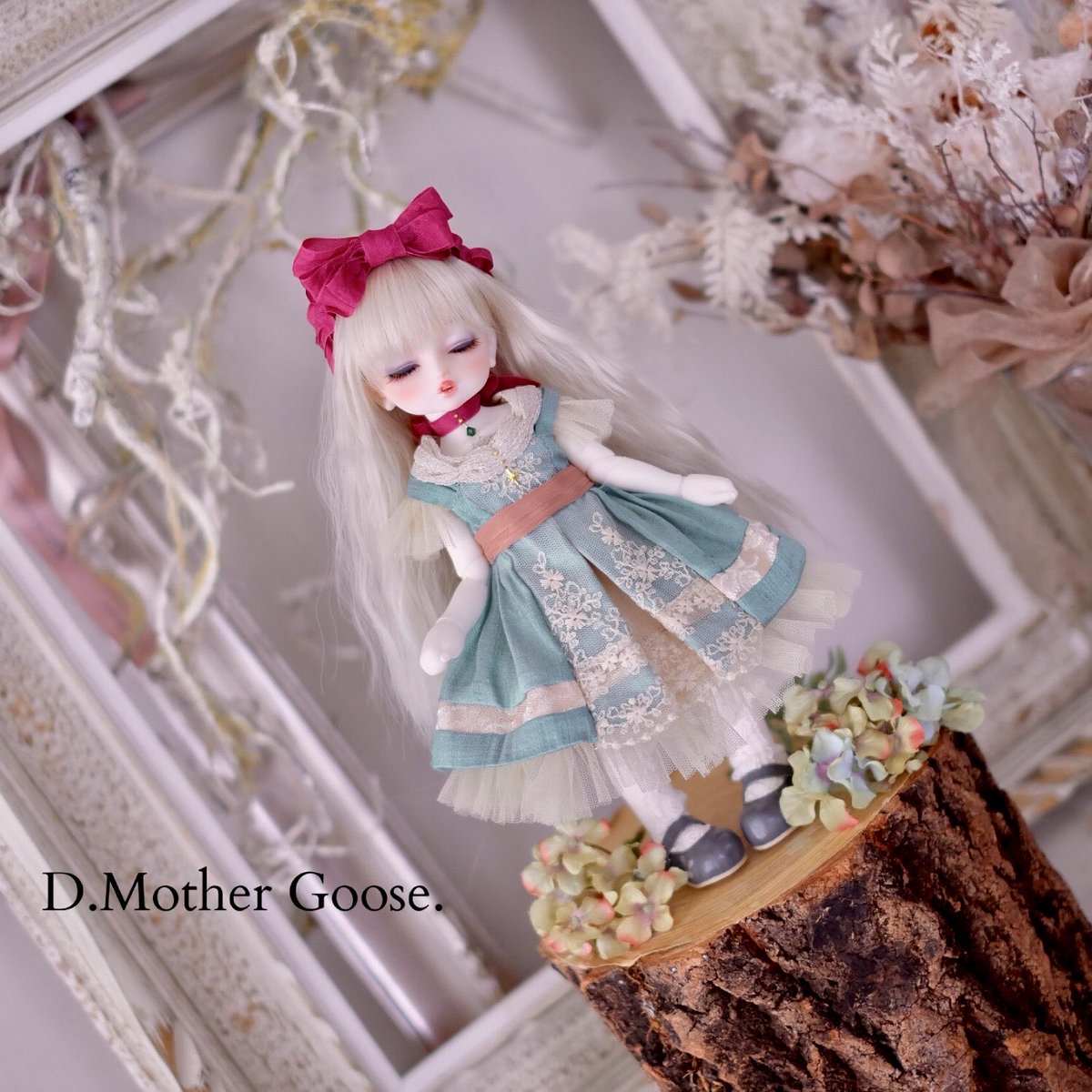 dmothergoose's tweet photo. お待たせしました！
『カーリー・ロックス』の再販&amp;幼SD用のお知らせです！
8/9（日）22時～BASEにてスタート

https://t.co/8BqEkvie0u

幼SDサイズ作りに時間かかってしまいましたが、良い感じにデザインそのまま小さくできましたー！

実はお迎えしていた幼SDツバメちゃんです✨
少年用は→ https://t.co/0nXxnTOQBS