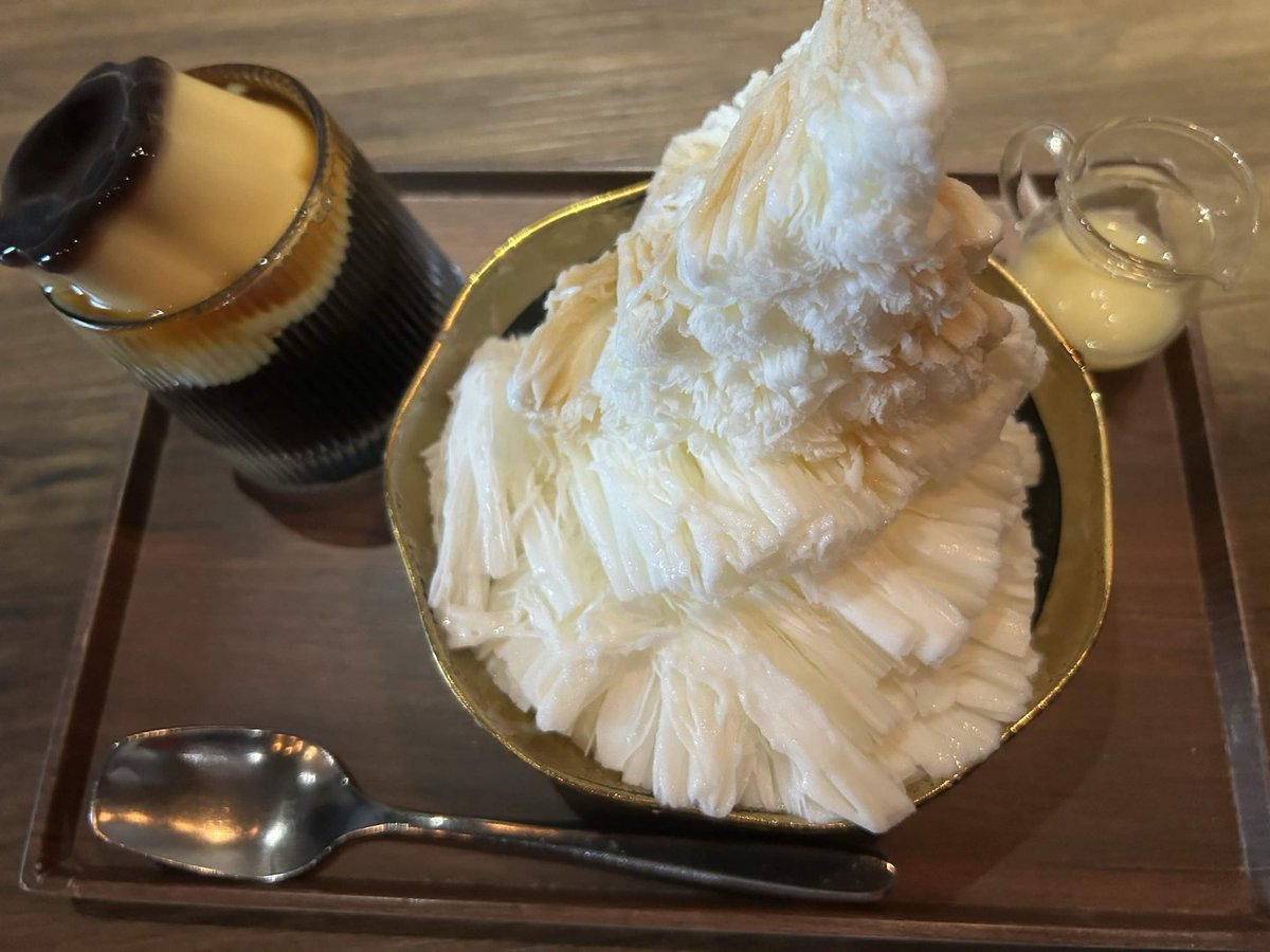 StellahQuos's tweet photo. 聽說這間是吃煉乳配冰 https://t.co/HbaVW28p8V