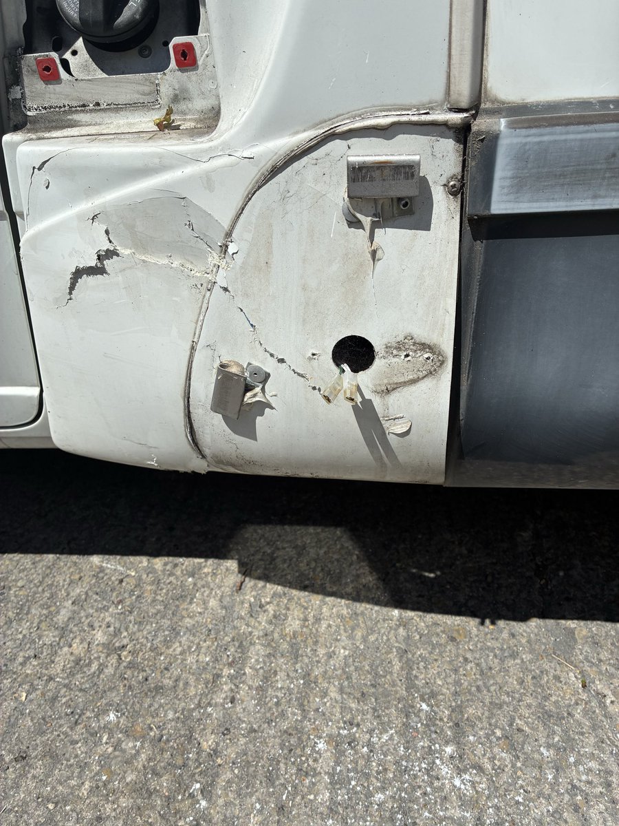 WrComposites's tweet photo. We recently had a camper van in for a side panel repair.
The colour is matched in house for a perfect match 🤩 https://t.co/FssFCANmmH
