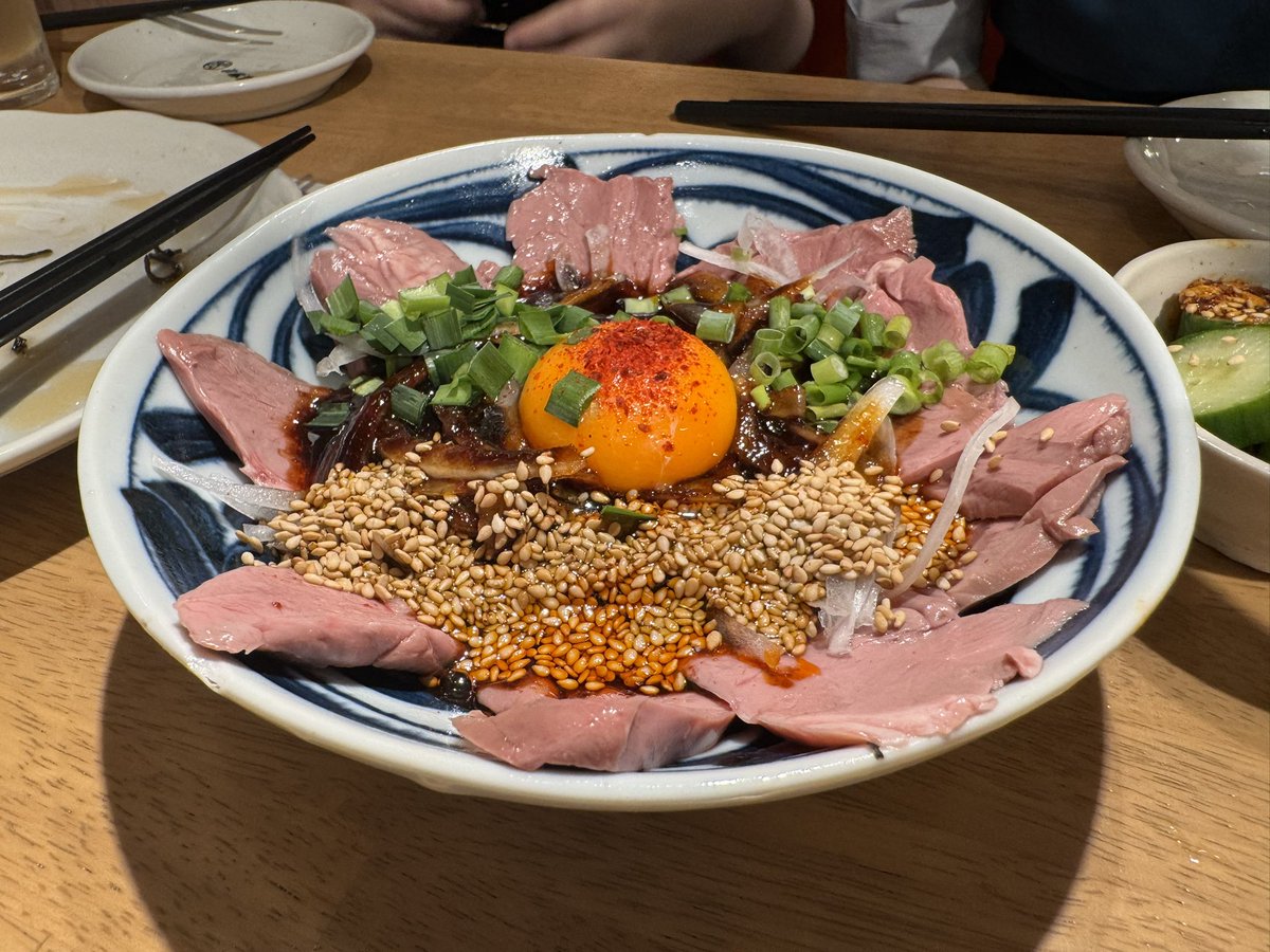 2929Tei_VRC's tweet photo. VRチャッター飲み会してる https://t.co/wkG0qJvmpJ