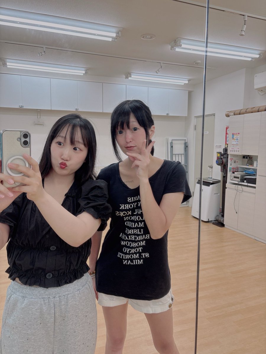 rnp_maeda's tweet photo. 15周年ライブの練習✨
長年のファンのみんなに会いたいなーて話してたよ！
10月1日はもちろん空けておいたよね？！

楽しみだな😋

クラブチッタ集合❣️✨ https://t.co/SuXLGq7FGI