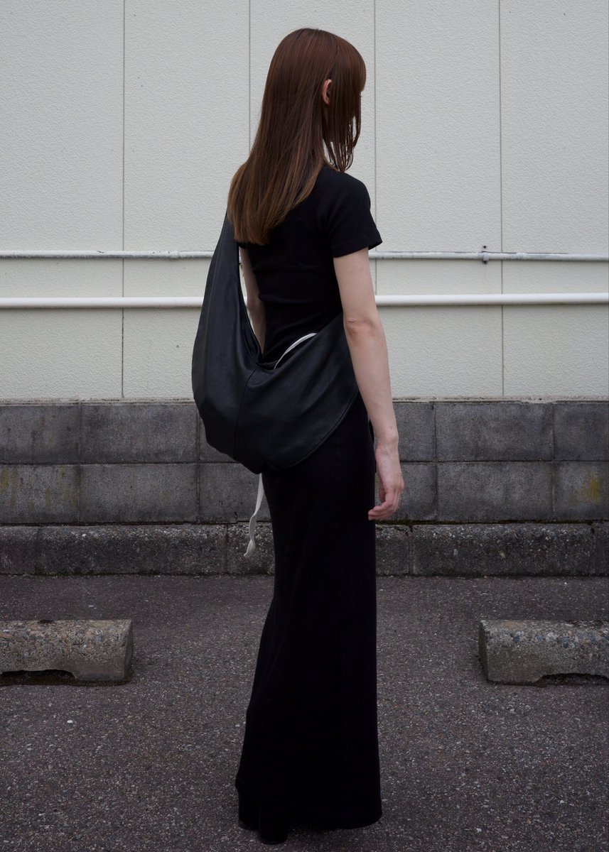 ipiyiq's tweet photo. gabriela coll garments https://t.co/LcyiJGlHHN