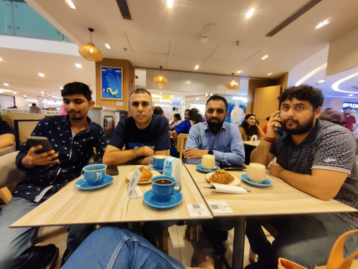 vasudeva251983's tweet photo. ✨ Social Media Get-Together! ✨
A wonderful evening at Ambience Mall with our amazing Social Media Team. Great conversations, new ideas, and lots of positive energy! ❤️🤝
#SocialMediaTeam #GetTogether #TeamSpirit https://t.co/tj2GlUQuoy