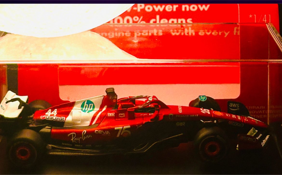 outside0ff's tweet photo. Rush to your nearest Shell station #Ferrari #f1 https://t.co/U193JRd2vY