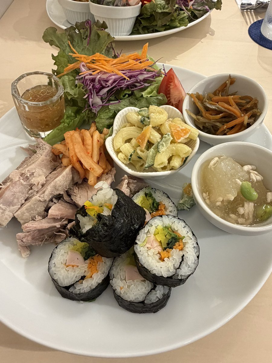 gyumui10sane's tweet photo. 【宣伝】突然取引垢ですみません。身内がカフェをオープンしまして。。もしお近くの方がいらっしゃいましたらぜひ…！(東京の練馬駅です)
ランチは日替わりで色々やっていて、アジアンランチ以外にも和定食もあります🍴✨小鉢はおかわりもできます😋

https://t.co/WlgbTg1X1H https://t.co/JZnkq7Kfr8
