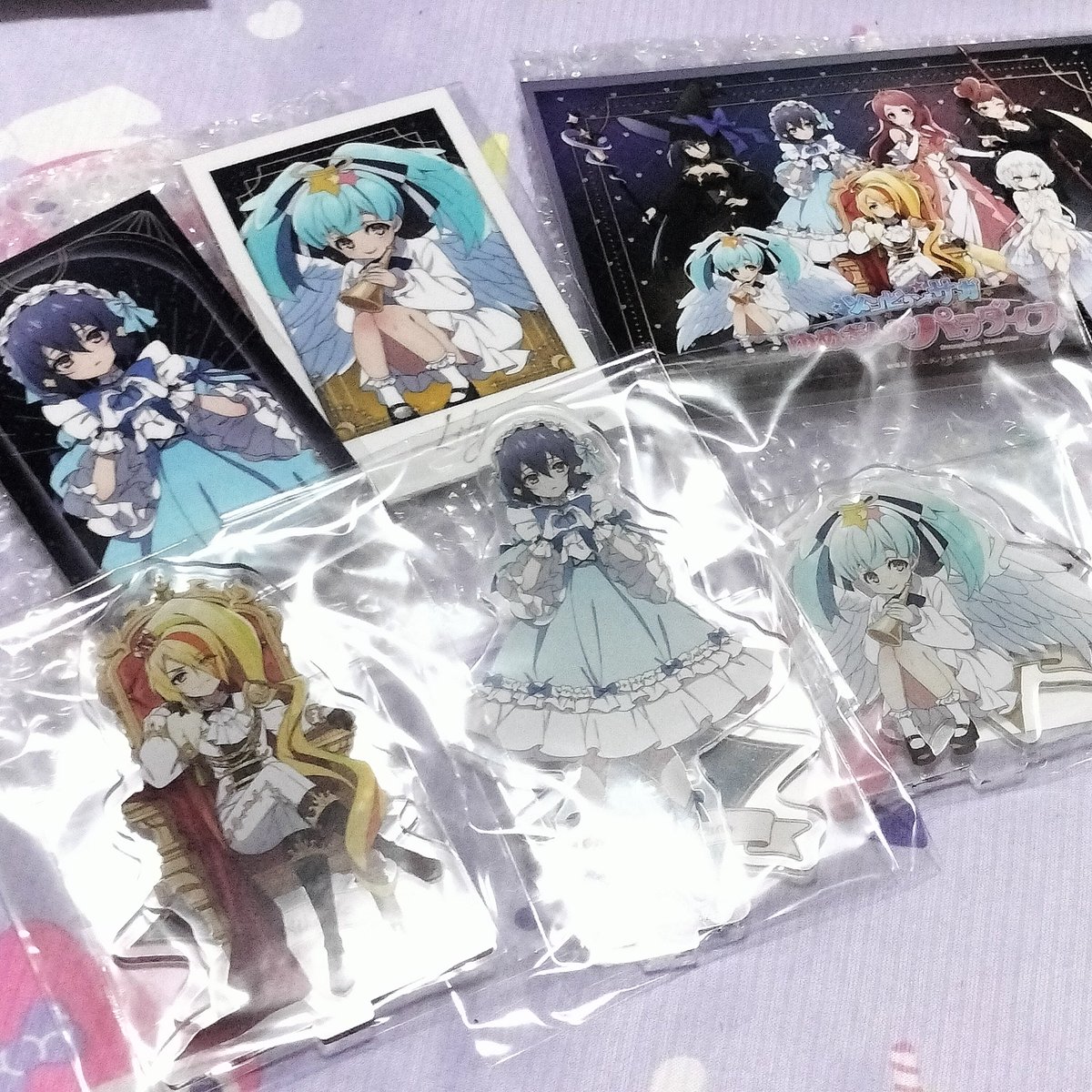 ラッフルくじ届きました！ 7%のアクスタを5回で3つ引きました！ 他の