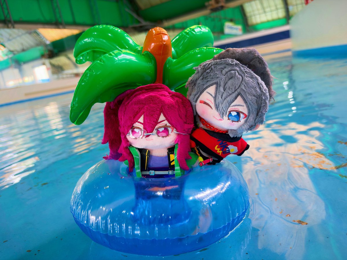 nn1006cm's tweet photo. うちのギャル達 https://t.co/8T795DFUo6