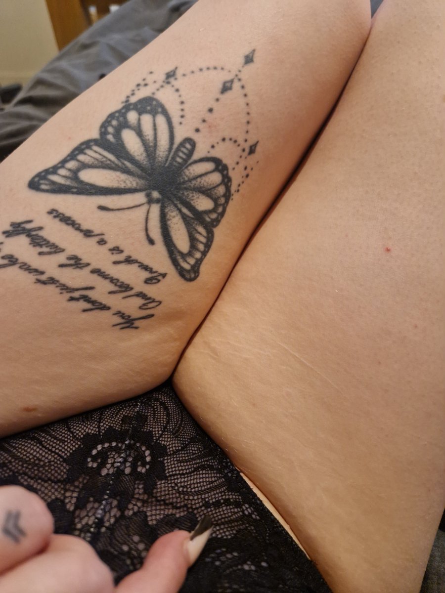 ChelseaSwe66367's tweet photo. Videos made and sent out for today! 
Now it's time to chill in my underwear and make them nice and dirty for my auction winner, whilst I wait for payments 😍🔥 https://t.co/yUZvtlPRbE