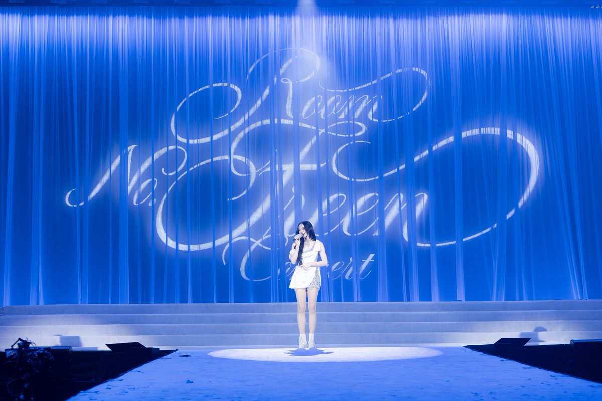 ALLY411music's tweet photo. thank you for having me, p’freen🩵
so happy to be your guest &amp; had the best time ever!🫶🏻✨
the concert was the cutest, and girfreen were the sweetest🥹
happy birthday kaa, p’freen!🎂🤏🏻

KNOCK KNOCK ROOM NO. FREEN

#RoomNumberFreen
#InTheFreenRoom
#srchafreen
#ALLY #allynitibhon https://t.co/ym2WPQnNUI
