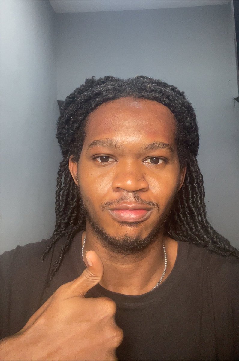 jakeisagemini's tweet photo. Original post got restricted😬 So I ask again—Locs or Braids⁉️ https://t.co/GlenZPcIor
