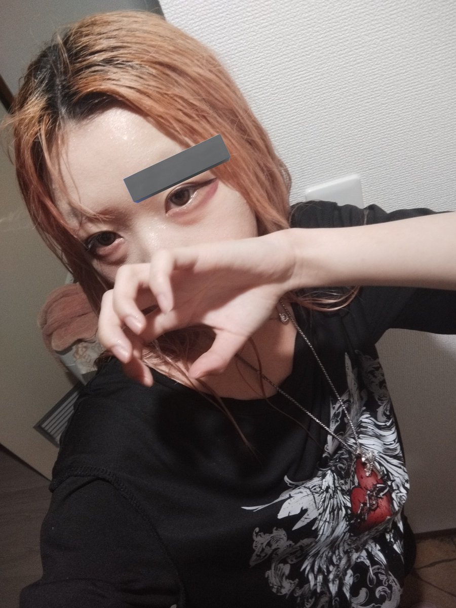 Maria0_0zz's tweet photo. 雨も滴るいい女？

バイト終わり雨降られちゃって爆速で帰ってそっこーお風呂

 #自撮り
 #雰囲気
 #雰囲気１ｍｍでもいいと思ったらいいね https://t.co/zKvzcHhtaF