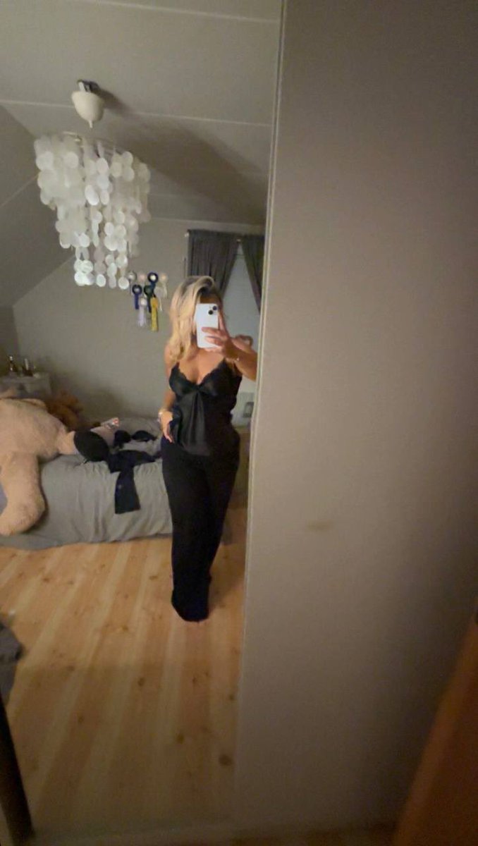 stellabusig's tweet photo. Hade ni valt mig före eran crush? 🥰 https://t.co/AivSeB2q2F