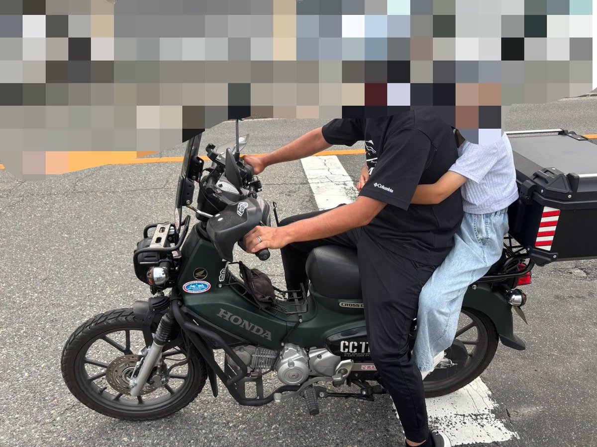 SEBONEtoCUB's tweet photo. 娘とカブでお祭りへ🏮🛵
#クロスカブ https://t.co/P5WBpziwoV