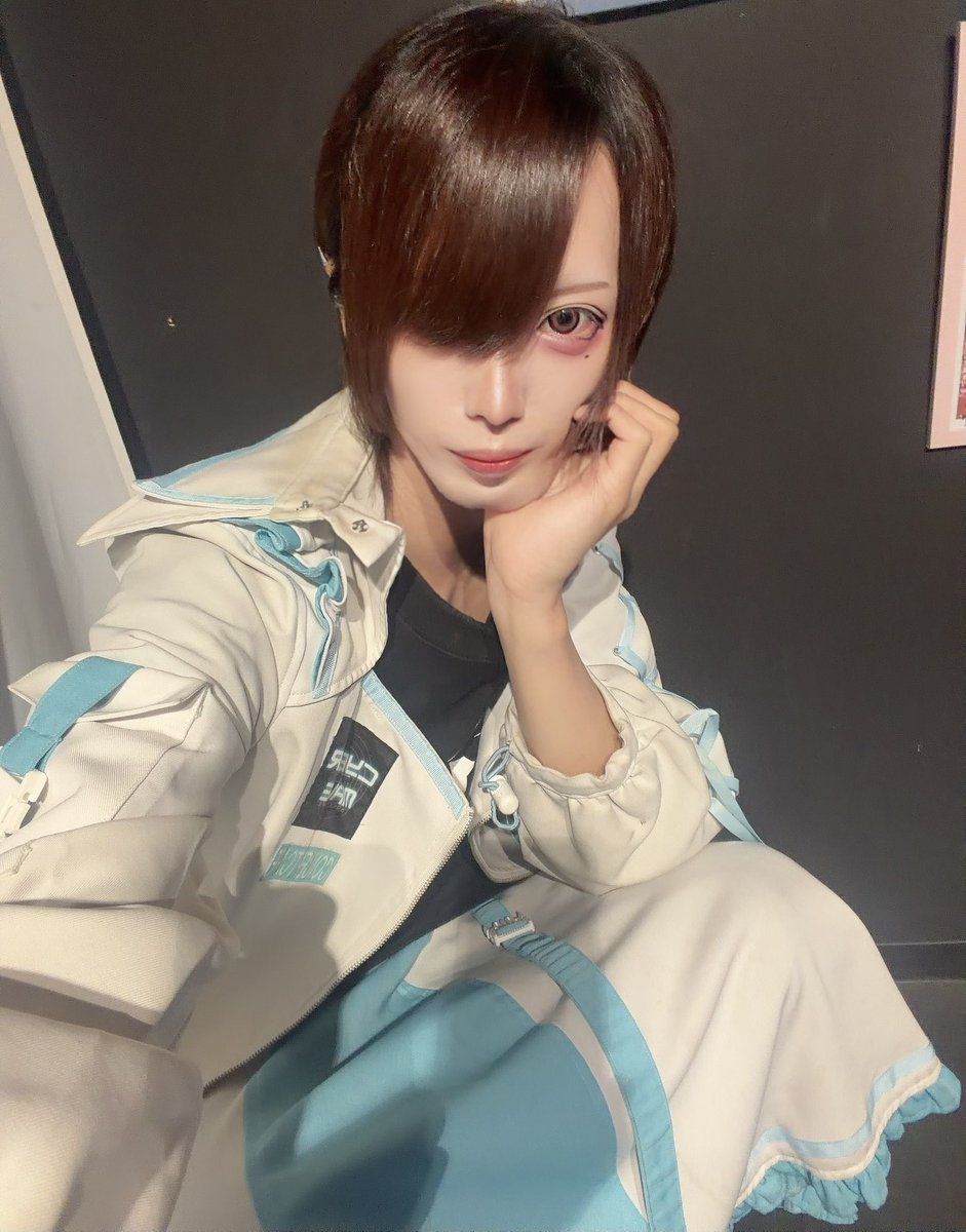 C_Male_azami's tweet photo. おきゅいんしてます❕
甘暴かっこよすぎて影響受けたから今日は片目界隈にしてる^ᴗ ·̫ ᴗ^
#自撮り界隈 #��須 #メンコン https://t.co/EDftw7xhiG