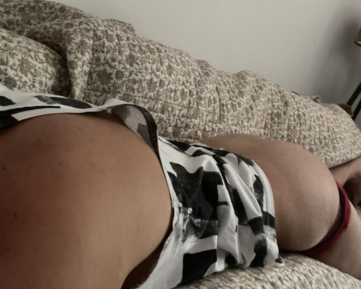 bojan94963's tweet photo. #nedelja #bottom https://t.co/HtZLi8yue5