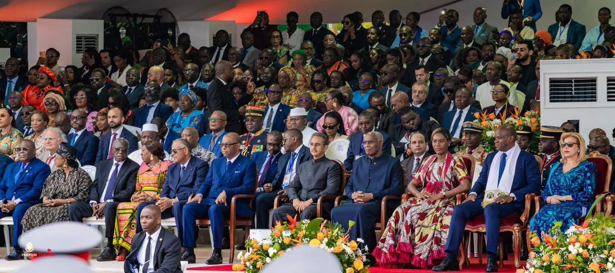 bahourykigna's tweet photo. Fier de voir notre détachement militaire porter si haut les couleurs nationales et susciter l’admiration du public, lors de la célébration du 66e anniversaire de la Côte d’Ivoire. https://t.co/igflhgtZqE