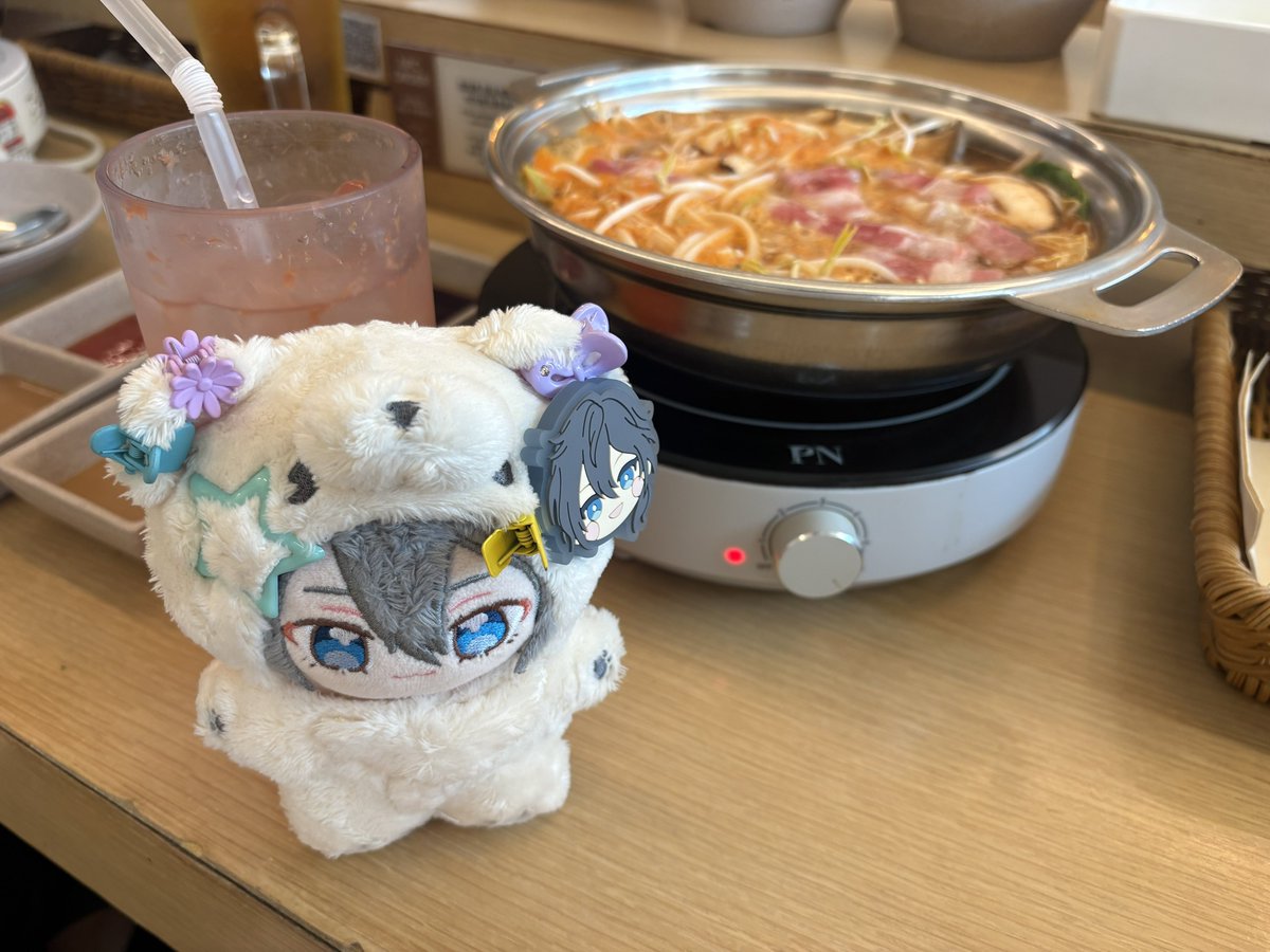 cecesdollhouse's tweet photo. 낮공 보구 와씁니당 👍 우리 애들 살아있더라!!!!! 🍯🍯🍯🍯 https://t.co/iwlpWmudc6