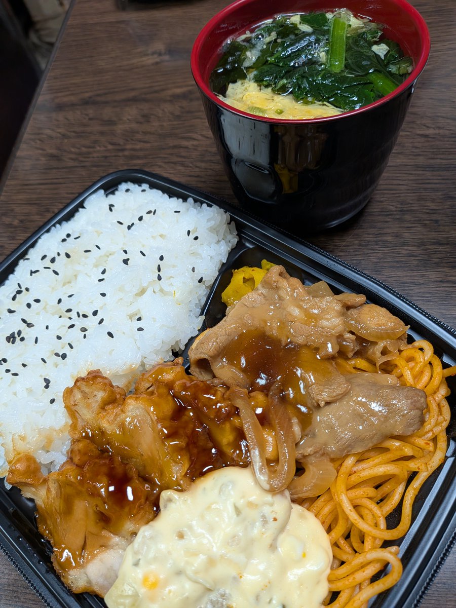 masakyunman's tweet photo. まさきゅ飯🍚🥢
昨日と今朝の https://t.co/zKReoz129j