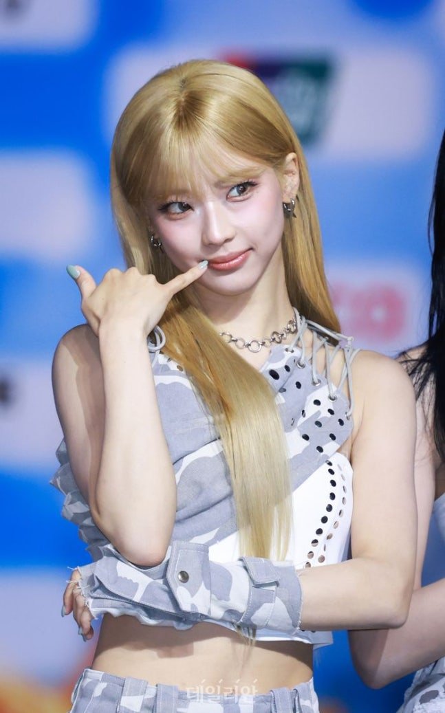 ruruzteam's tweet photo. [📰] 260809 - NEW NAVER ARTICLES ABOUT RUKA

Please react, recommend &amp; share!

🎯: 30 REACTIONS

🔗 https://t.co/BIYl7HrNGi
🔗 https://t.co/nJG5IztLam
🔗 https://t.co/krsxZSvXMS
🔗 https://t.co/yqojB7y7n1

베이비몬스터 루카 #RUKA #루카 #KAWAIRUKA
#베이비몬스터루카 #BABYMONSTER https://t.co/NvkVUeTvfO