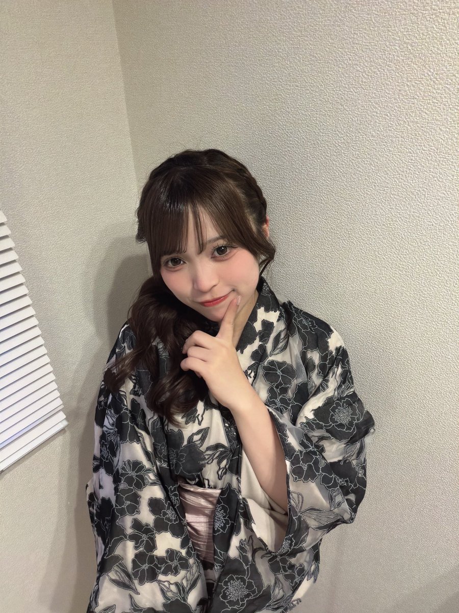hinano_alps's tweet photo. ♡オンライン個別お話会♡
ありがとうございました！🫶

とーーっても楽しい幸せな時間だったよお(՞ ̳o̴̶̷̤  ̫ o̴̶̷̤ ̳՞)♡
ご予約してくれたみんな💘ありがとう！！> ·̫ <🌟

この写真は2部の大人っぽ浴衣🎀

次のお話会はどんなのがいいかな🫶🎶
今から楽しみっ❣️ https://t.co/gbQSpxKGCZ
