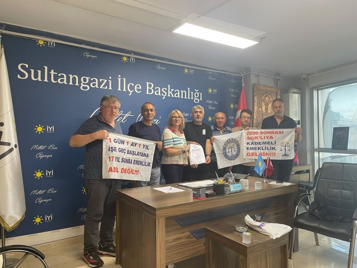 EmadDernegi's tweet photo. 📍 EMADDER’DEN İYİ PARTİ SULTANGAZİ İLÇE BAŞKANLIĞI’NA ZİYARET

@iyiparti
@MDervisogluTR
@iyiparti_34 
@Yucel_Coskun
@iyi_g43107
@Hlya67169562

Emeklilikte Adalet Derneği Yönetim Kurulumuzdan katılım sağlanarak; İYİ Parti Sultangazi İlçe Başkanı Sayın Hülya Şenyürek, İlçe Sekreteri Sayın Ramazan Aksu, Seçim İşleri Başkanı Sayın Turgay Doğmaz, Milli Güvenlikten Sorumlu Başkan Sayın Adnan Kılıçer ile Yönetim Kurulu üyeleri Sayın Eyüp Okur ve Sayın Ercan Köse ile bir araya gelindi.

Kademeli emeklilik mağduriyeti ve milyonların çözüm beklentisi aktarılırken dosyamız da kendilerine takdim edildi.

Nazik ev sahiplikleri, ilgi ve destekleri için teşekkür ederiz.

Emeklilikte Adalet Derneği (EMADDER)

@aefakibaba
@omerkarakas_iyi
@55erhanusta
@Akburak
@stselcan
@YS_Turkoglu
@Turhan_Comez
@SBugraKavuncu
@enveryilmazordu
@UGUR__POYRAZ
@HasanToktasTR
@KevserOfluoglu
@55erhanusta
@avalperakdogan
@imrennilayt

@EmadDernegi
@EMADDER_KADEME
#HükümetKademeyiVer
