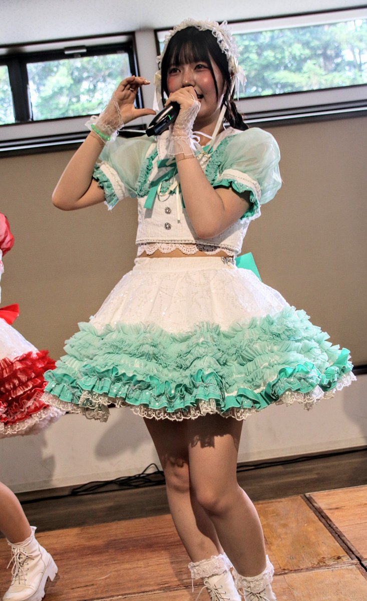 tsts2700's tweet photo. 末廣農場ステージ
アイドルステージ
メランポジューム
めろちゃん
さくらちゃん
もかちゃん
さくらちゃんが加入したメランポジュームのステージ、ようやく見れた！
ありがとう
楽しかった！😃😍
＃メランポジューム
＃末廣農場
@hanagayatsumoka https://t.co/HT5HwsDEqd