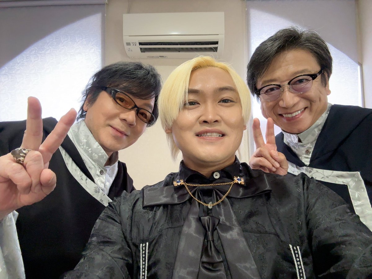 maKijimaRyuichi's tweet photo. 素敵な町ですね福井💗
また来ます☺️✨
ご来場ありがとうございました✨
#フォアレーゼン
🦖🦀👓🐟…？ https://t.co/cG1mOFrdjM