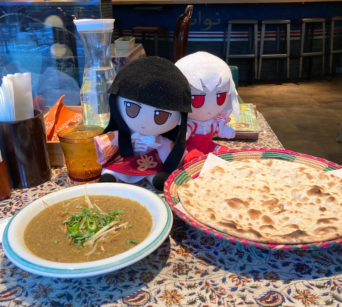 rrroio39m's tweet photo. パキスタン料理店に行きました! ラムハリームとロティをお召し上がりください!
ラムハリームはじっくり煮込まれたラム肉と豆のペーストです! お豆の自然な甘みとラム肉のとろとろ食感がマッチしていて美味しい!
#ふもふも
#fumo https://t.co/2Ed0mmHyUS