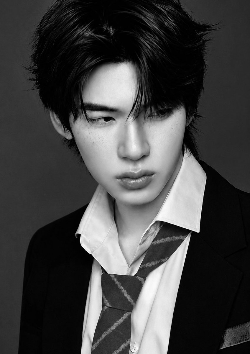 april1nine's tweet photo. เมนตี๋บอกให้ปิดไฟ😌 #twnpich https://t.co/CIog0dlyjM