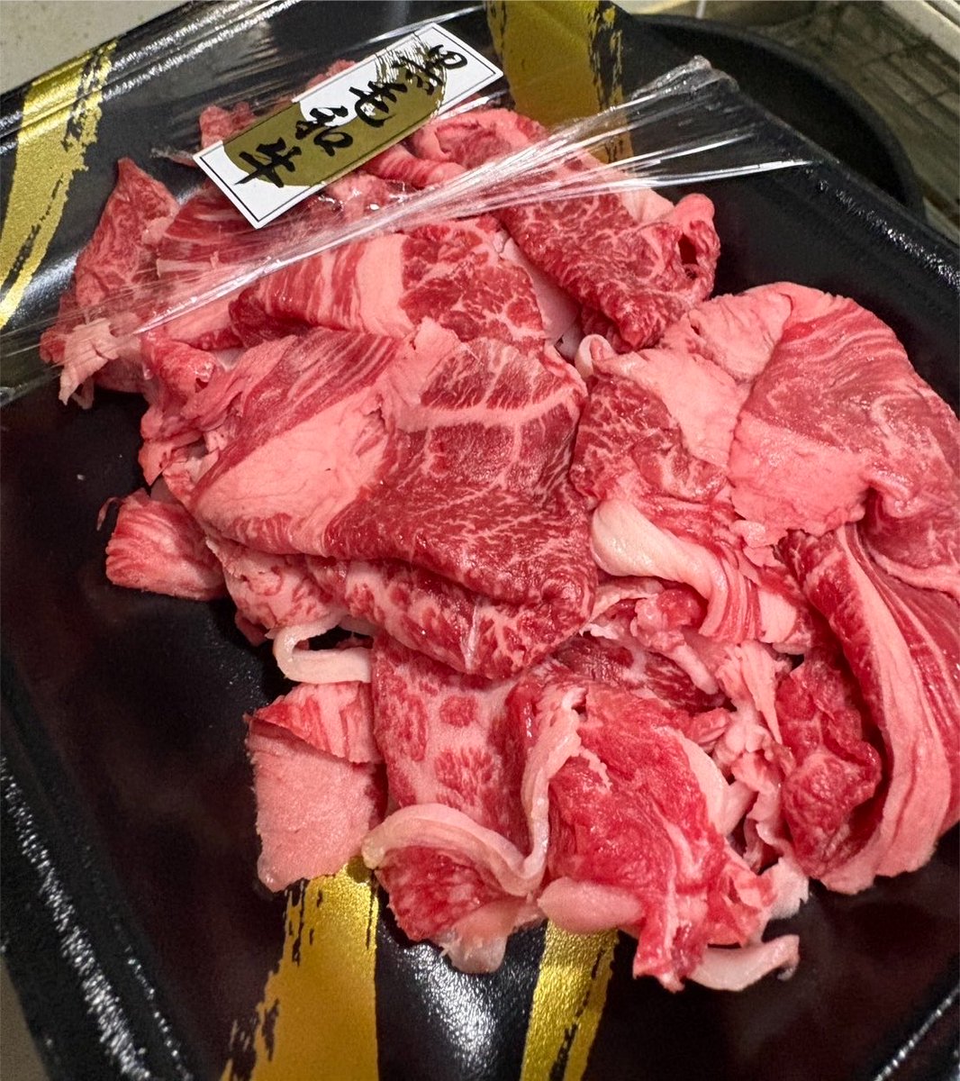nicoice0403's tweet photo. 今日は贅沢に黒毛和牛🐮 https://t.co/MoZ83an2sU